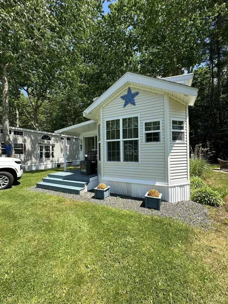 23 College Drive Wells ME 04090