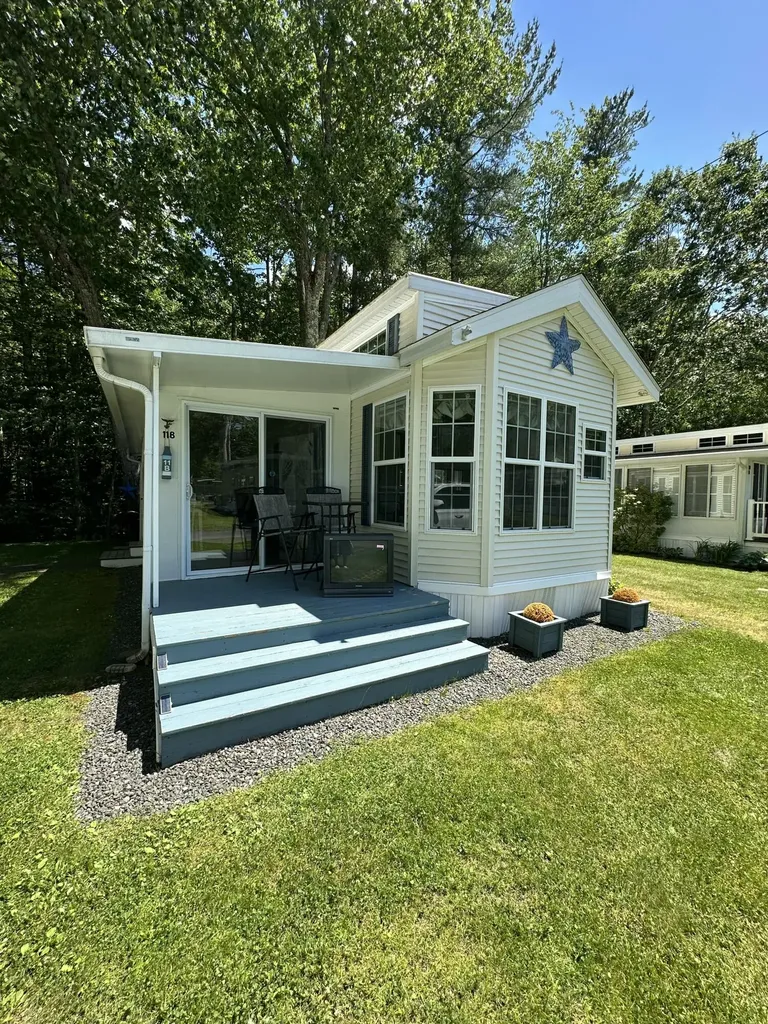 23 College Drive Wells ME 04090