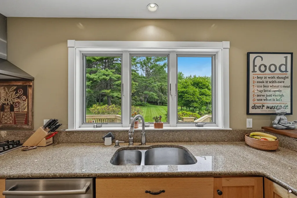 88 Six Rod Road Fairfield ME 04937