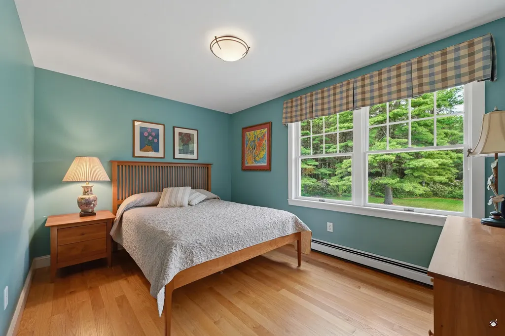 88 Six Rod Road Fairfield ME 04937
