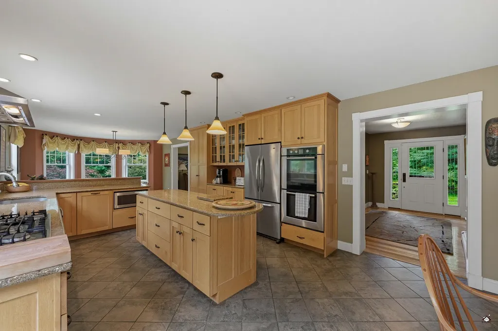 88 Six Rod Road Fairfield ME 04937
