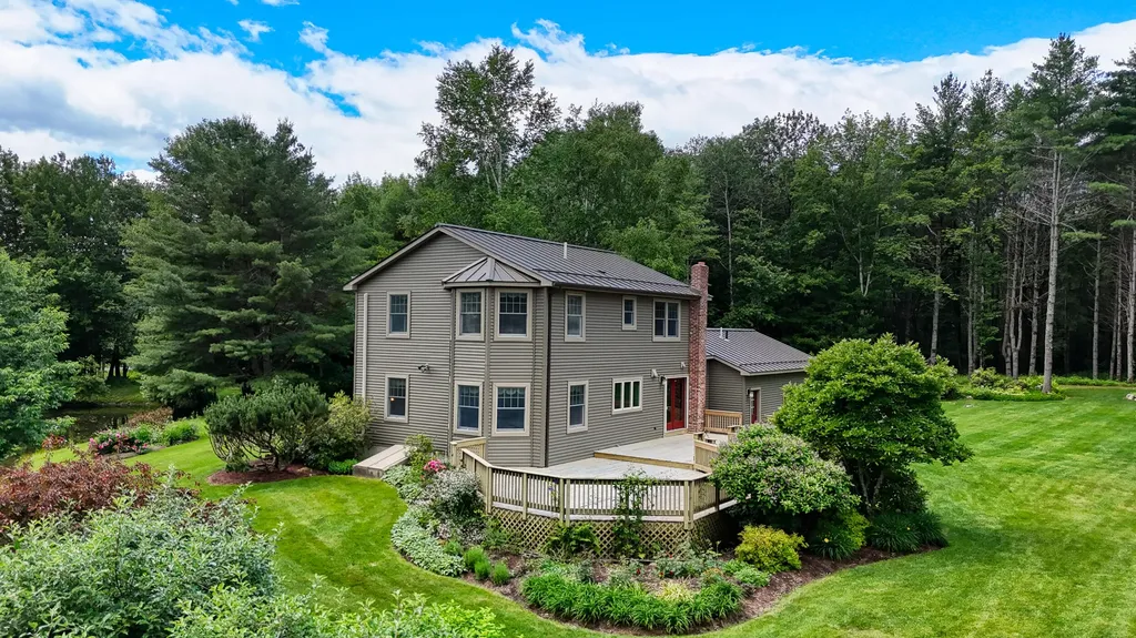 88 Six Rod Road Fairfield ME 04937