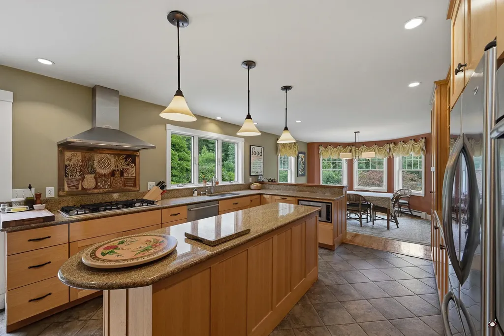 88 Six Rod Road Fairfield ME 04937