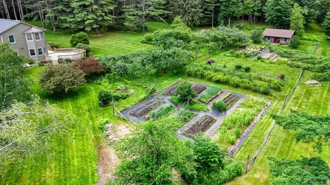 88 Six Rod Road Fairfield ME 04937