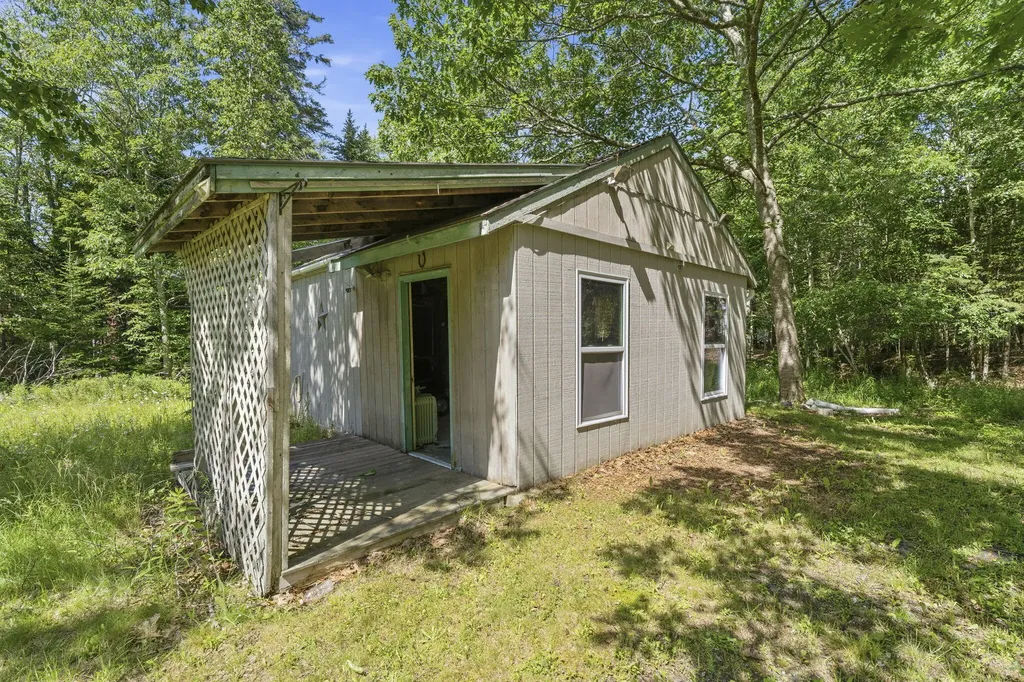 679 Oak Point Road Trenton ME 04605