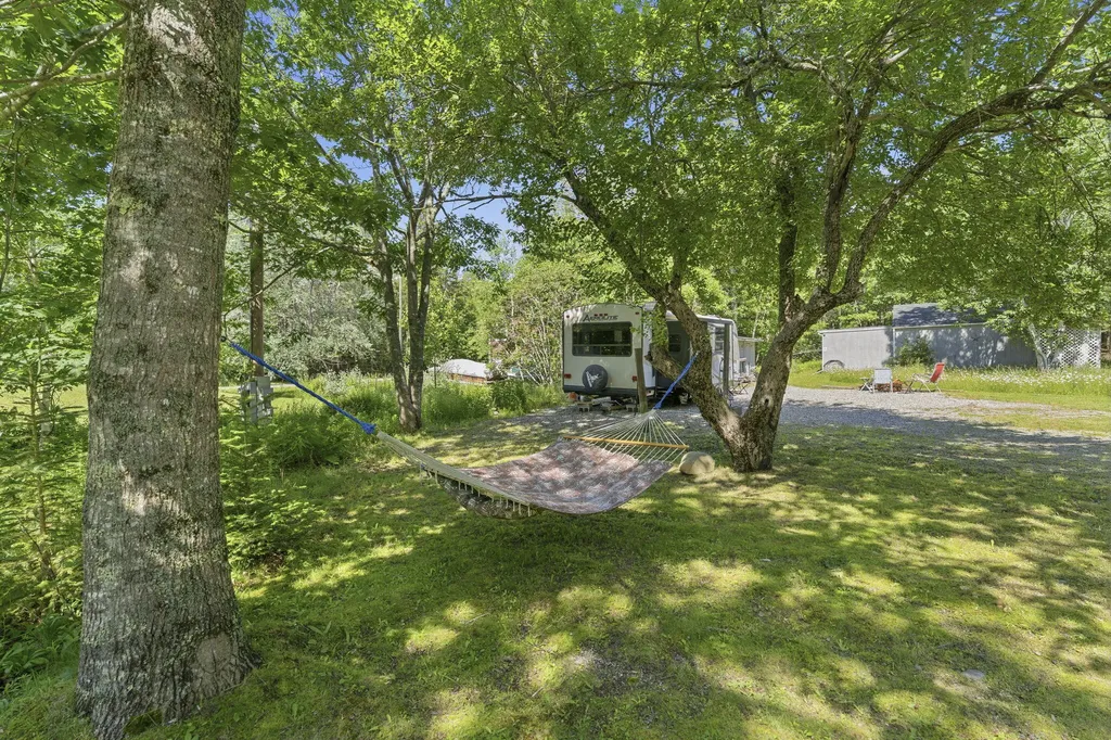 679 Oak Point Road Trenton ME 04605