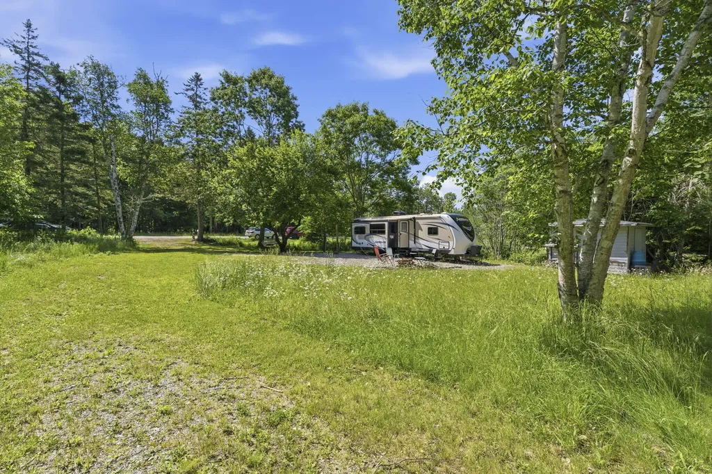 679 Oak Point Road Trenton ME 04605