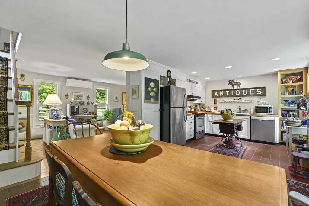 12 Birch Rock Lane Bristol ME 04539