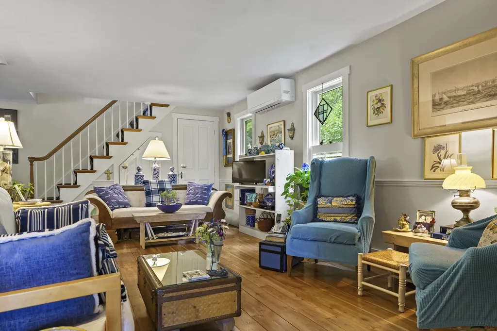 12 Birch Rock Lane Bristol ME 04539