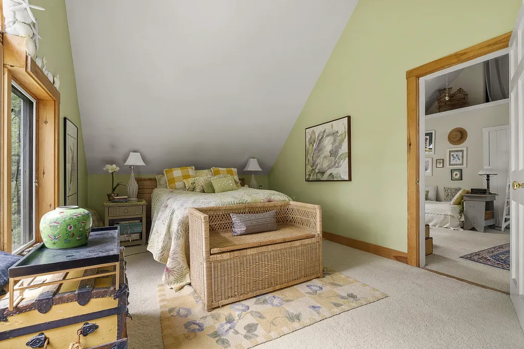 12 Birch Rock Lane Bristol ME 04539
