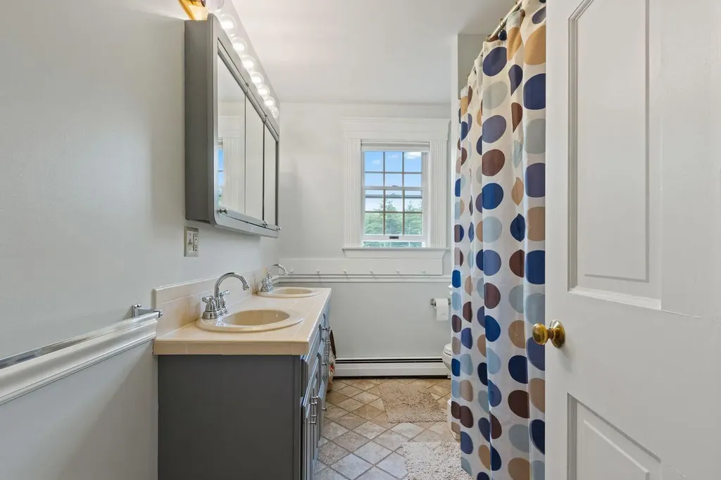 320 Falmouth Road Falmouth ME 04105