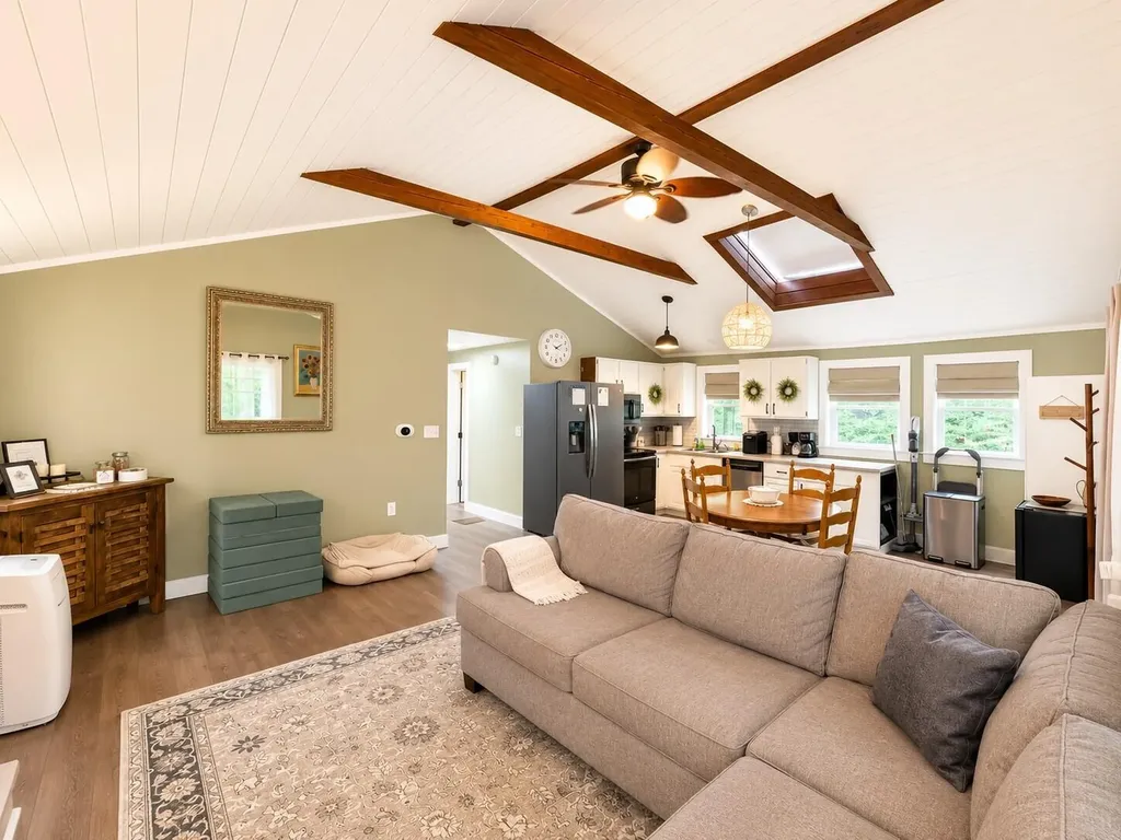 22 Hillside Road Waterboro ME 04061