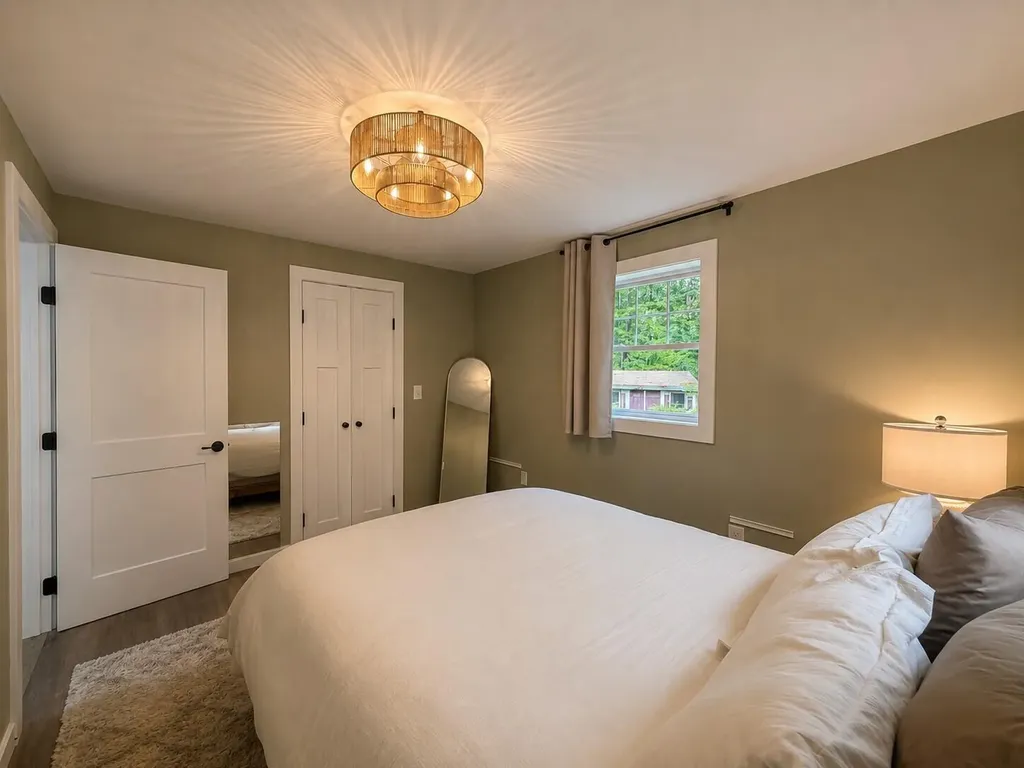 22 Hillside Road Waterboro ME 04061