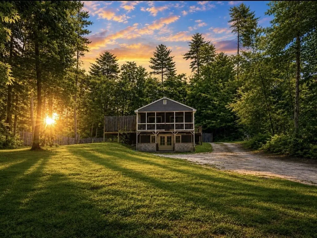 22 Hillside Road Waterboro ME 04061