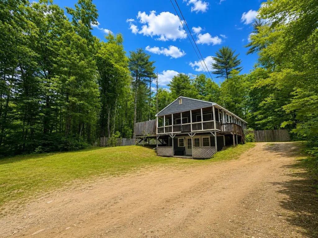 22 Hillside Road Waterboro ME 04061