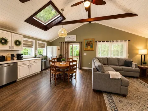 22 Hillside Road Waterboro ME 04061