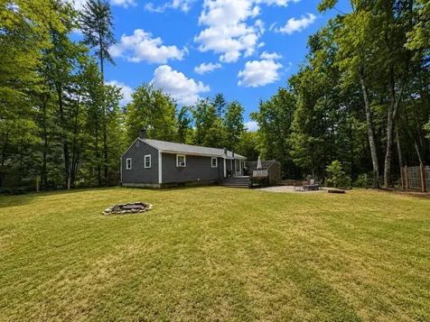 22 Hillside Road Waterboro ME 04061