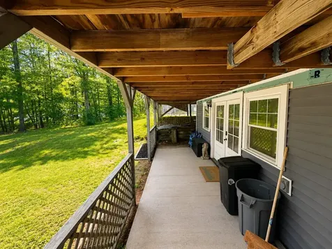 22 Hillside Road Waterboro ME 04061