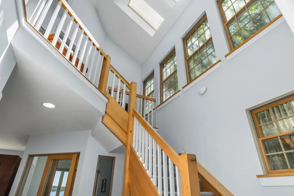 35 Kings Cove Road South Bristol ME 04568