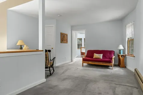 35 Kings Cove Road South Bristol ME 04568