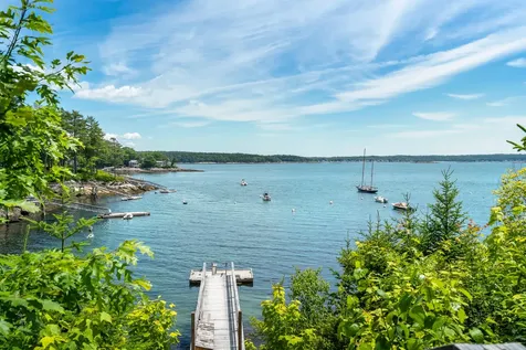 35 Kings Cove Road South Bristol ME 04568