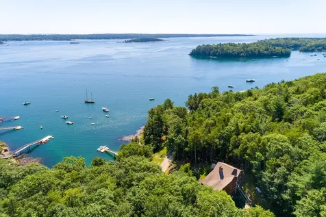 35 Kings Cove Road South Bristol ME 04568