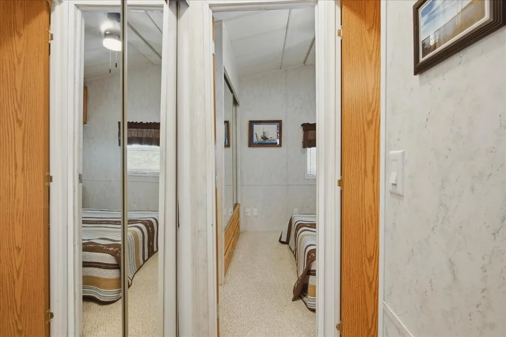 13 Riviera Road Naples ME 04055