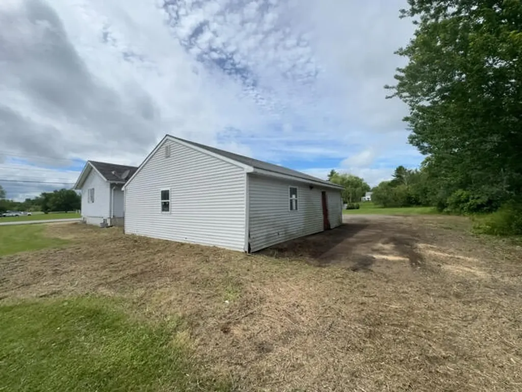 324 Stinson Street Pittsfield ME 04967