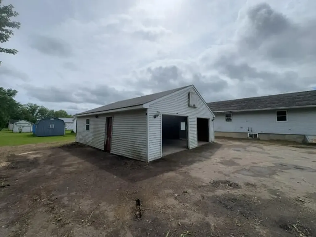 324 Stinson Street Pittsfield ME 04967