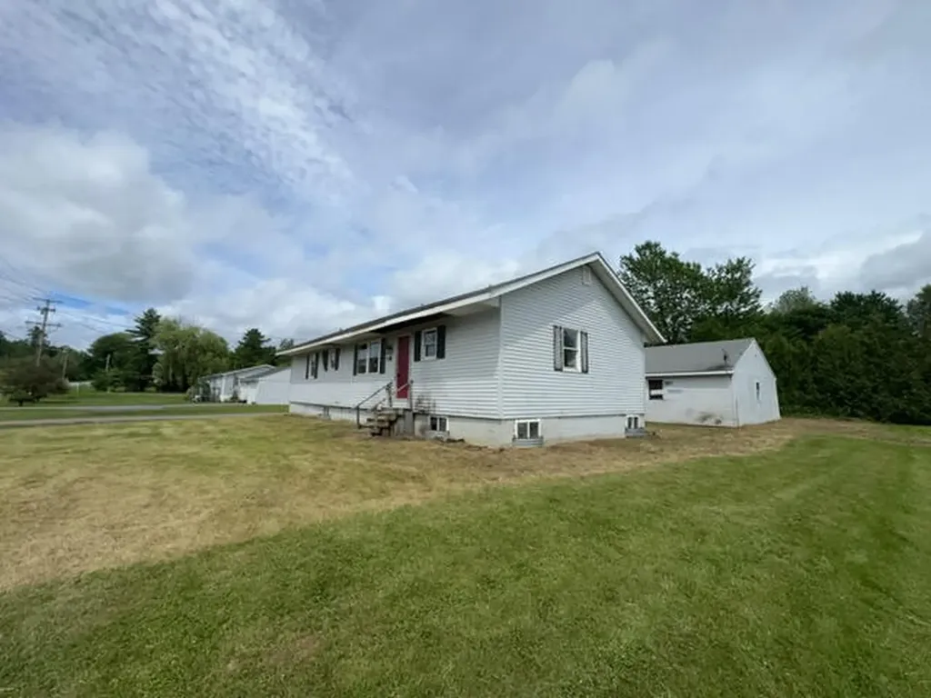324 Stinson Street Pittsfield ME 04967