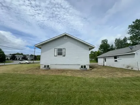 324 Stinson Street Pittsfield ME 04967