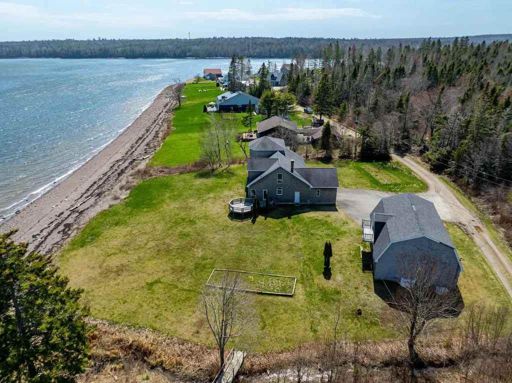 22 Seaview Lane Robbinston ME 04671