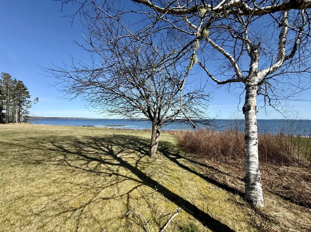 22 Seaview Lane Robbinston ME 04671