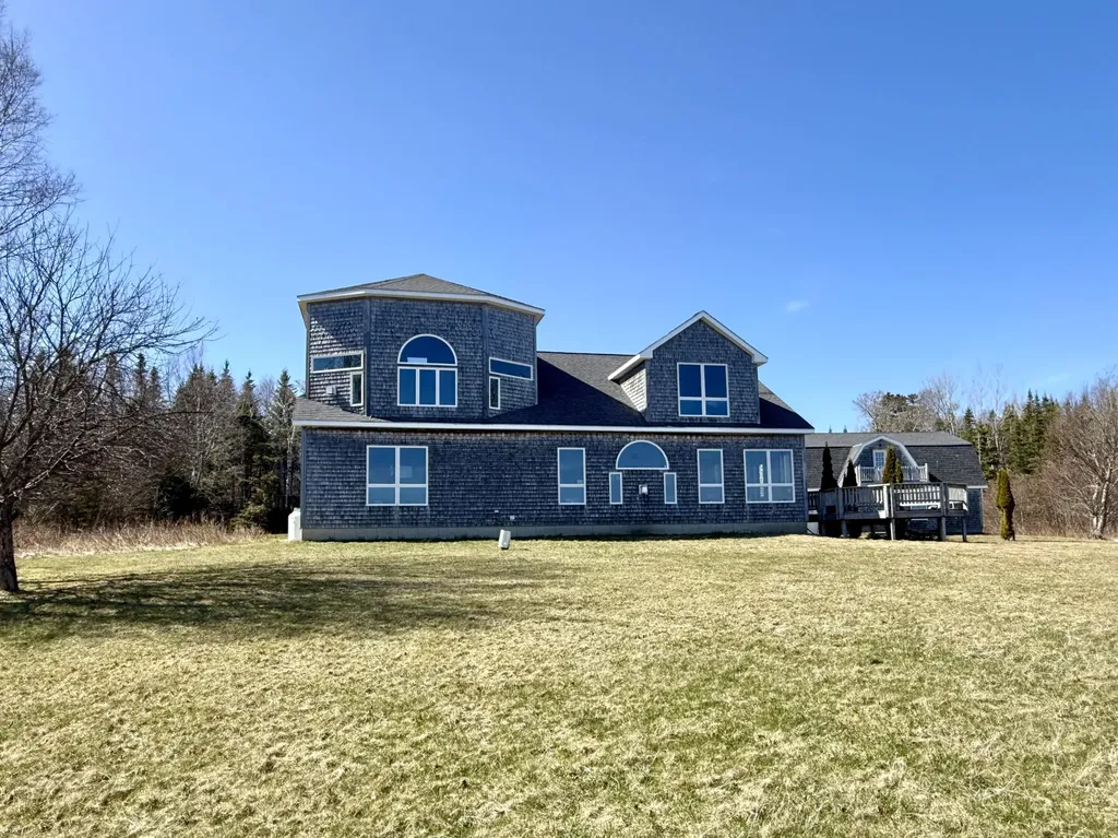 22 Seaview Lane Robbinston ME 04671