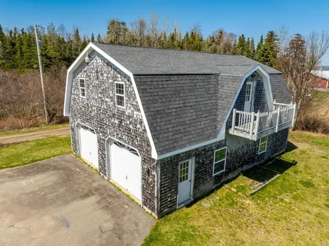 22 Seaview Lane Robbinston ME 04671