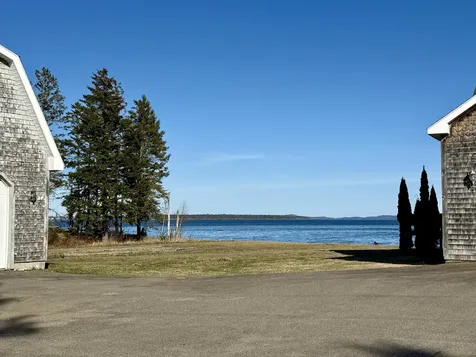 22 Seaview Lane Robbinston ME 04671