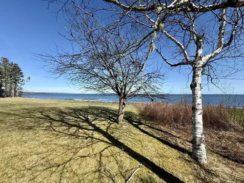 22 Seaview Lane Robbinston ME 04671