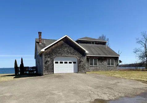 22 Seaview Lane Robbinston ME 04671
