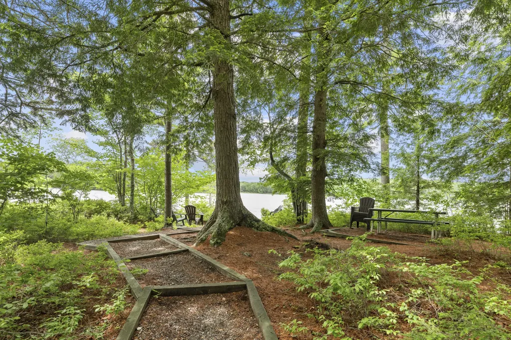 13 Shore Road Fayette ME 04349