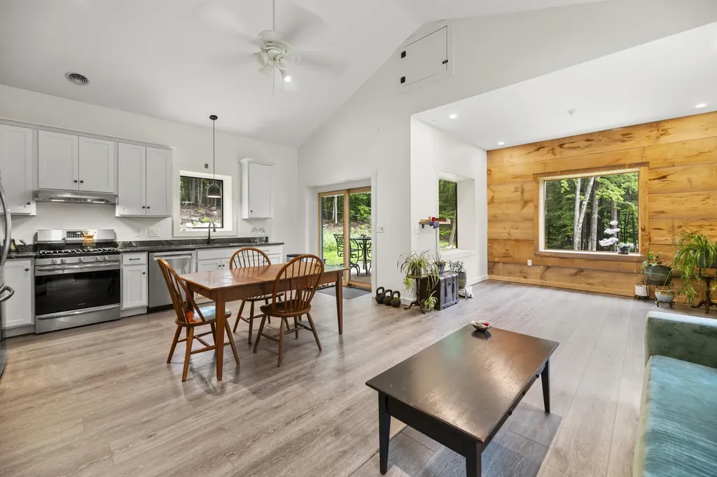 13 Shore Road Fayette ME 04349
