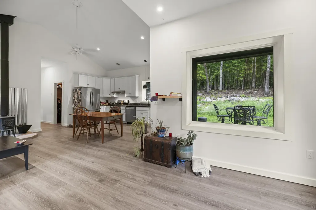 13 Shore Road Fayette ME 04349