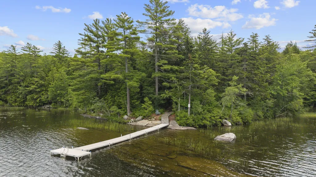 13 Shore Road Fayette ME 04349