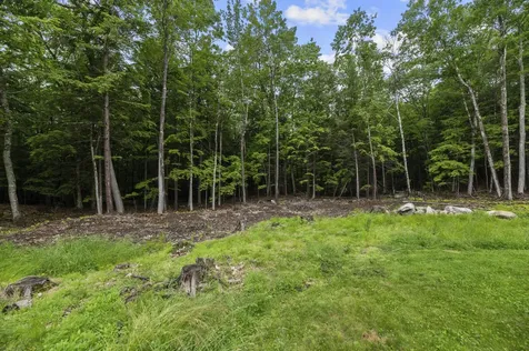 13 Shore Road Fayette ME 04349