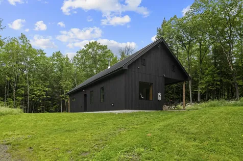 13 Shore Road Fayette ME 04349