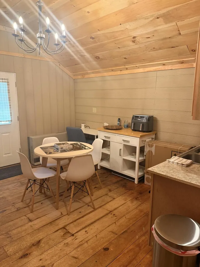 5 Moores Road Burlington ME 04417