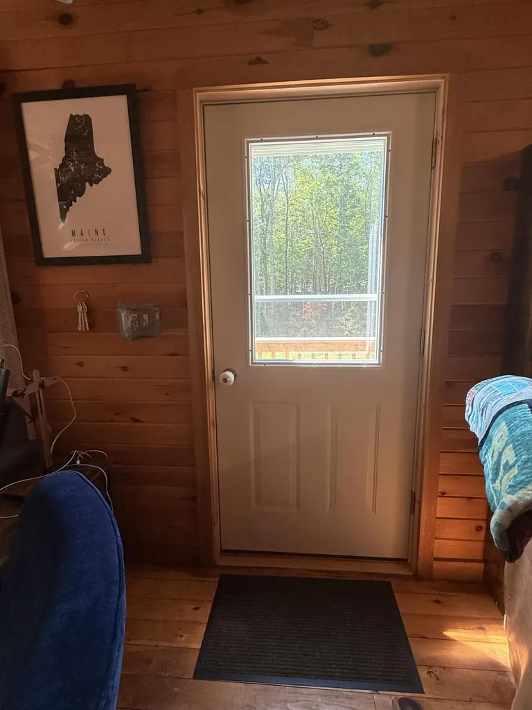 5 Moores Road Burlington ME 04417