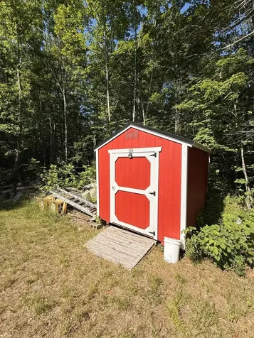 5 Moores Road Burlington ME 04417