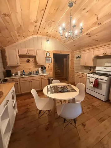 5 Moores Road Burlington ME 04417