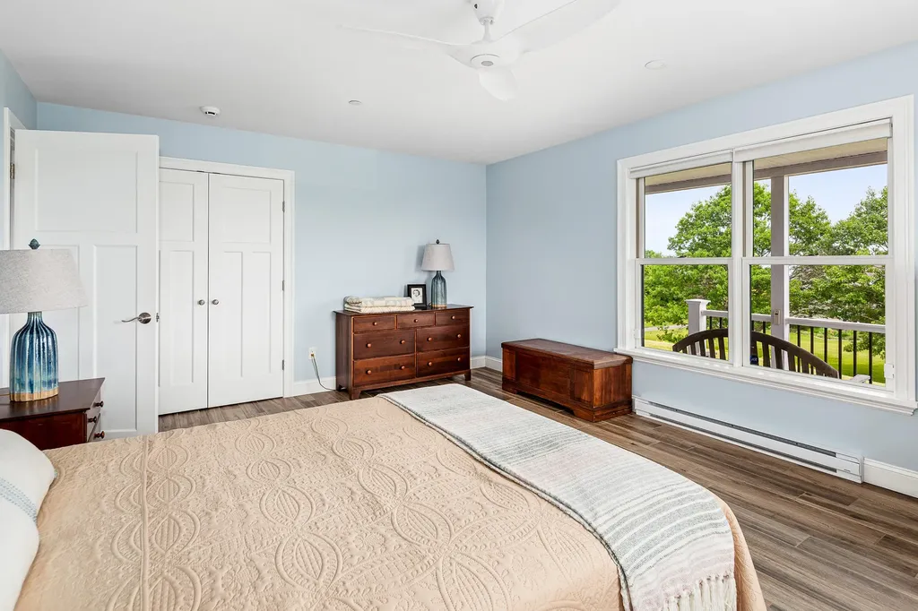6 Clayton Lane Rockland ME 04841