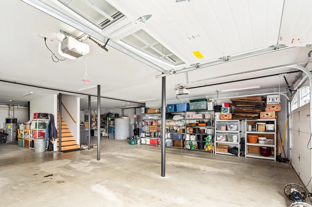 6 Clayton Lane Rockland ME 04841